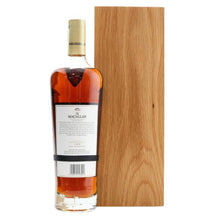 Load image into Gallery viewer, Macallan 30 years old sherry oak (2022)
